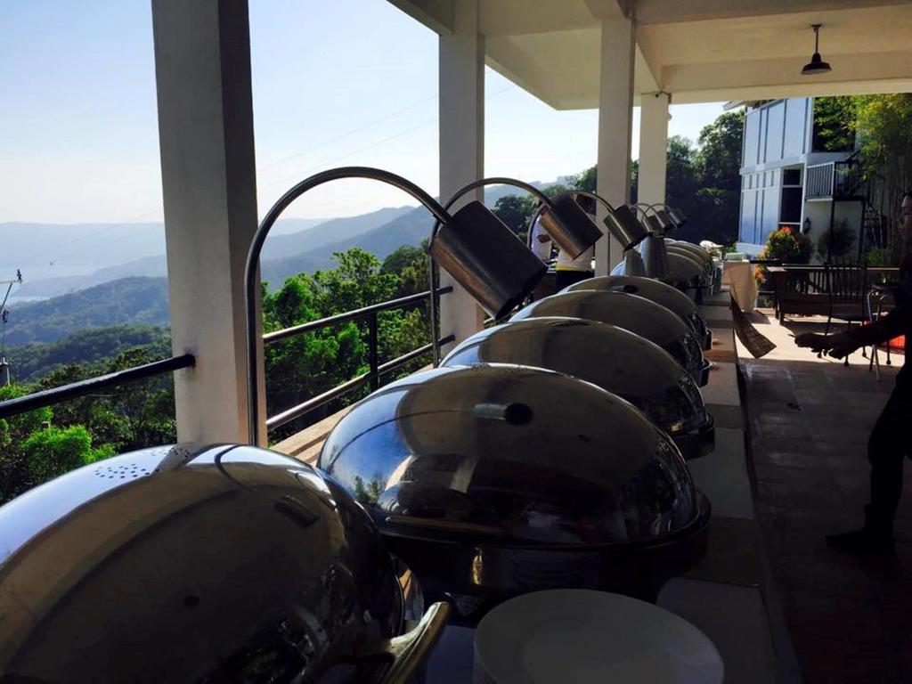 Casa Alegria Bed And Breakfast Tagaytay By Cocotel Tagaytay City Екстер'єр фото