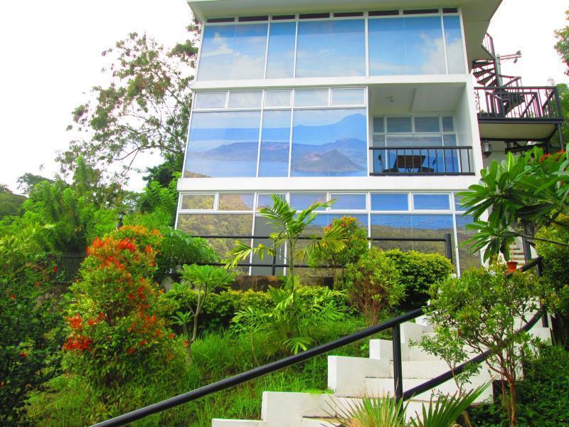 Casa Alegria Bed And Breakfast Tagaytay By Cocotel Tagaytay City Екстер'єр фото